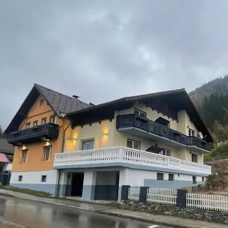 Trojaner Apartment